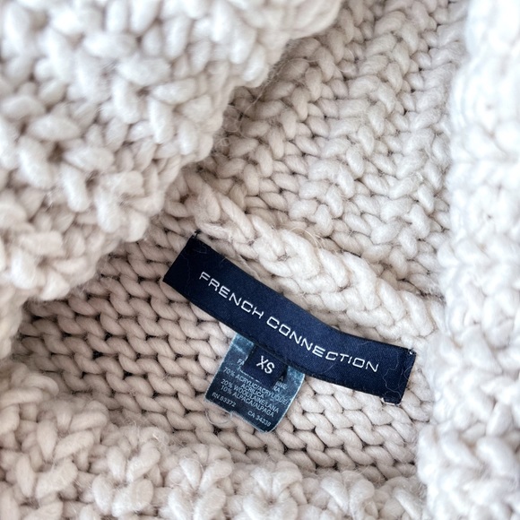 SOLD French Connection Chunky Knit Sweater - Picture 3 of 5